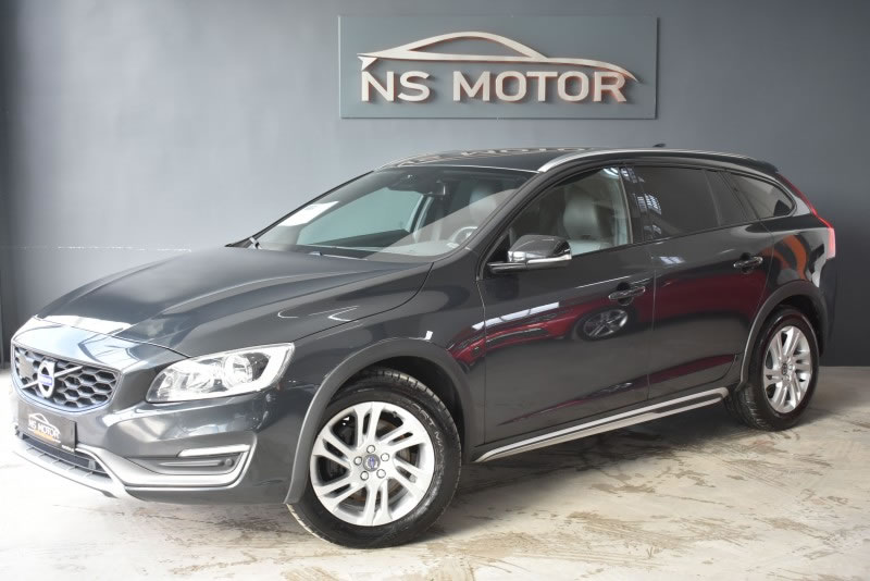 VOLVO V60  D3 CROSS COUNTRY 2.0D 150CV  KINETIC