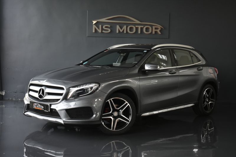 MERCEDES-BENZ GLA 200D AMG LINE 2.143 CC 136CV - NACIONAL -IVA DEDUCIBLE - UNICO PROPIETARIO