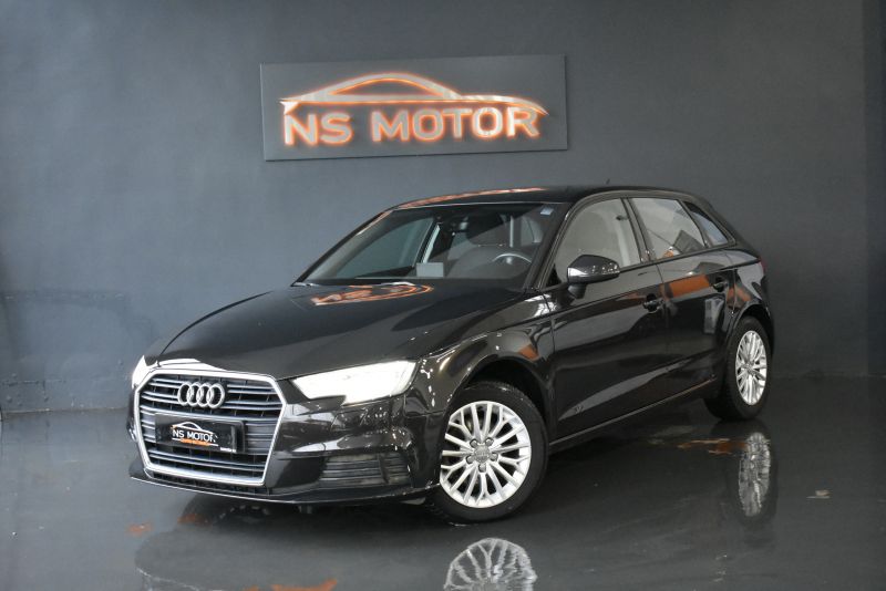 AUDI A3 SPORTBACK 1.6 TDI  110CV  NICO PROPIETARIO - IVA DEDUCIBLE