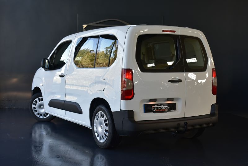 OPEL COMBO LIFE EXPRESSION 1.5 CDTI 75CV - NACIONAL- NICO PROPIETARIO- IVA DEDUCIBLE