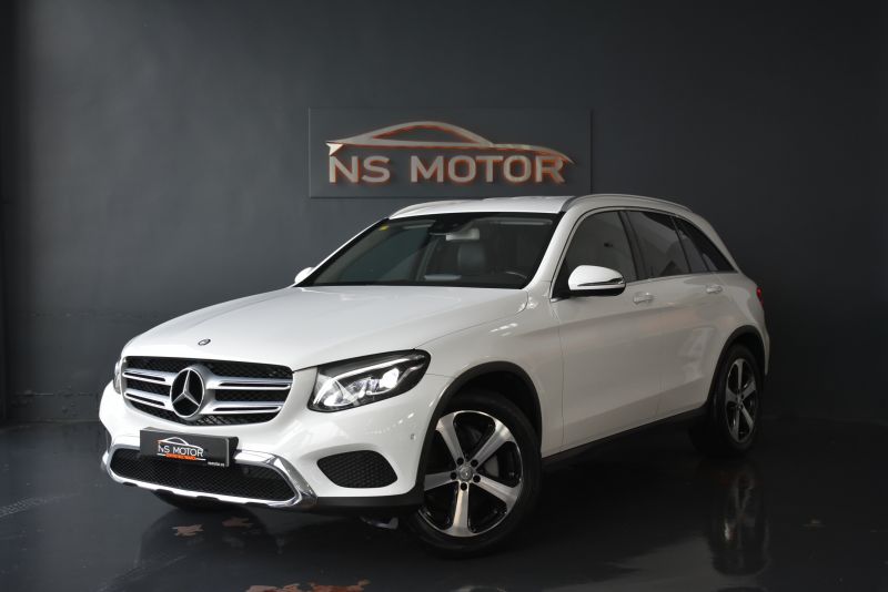 MERCEDES-BENZ GLC 220D 170CV 4MATIC 9G AMG - NACIONAL - UNICO PROPIETARIO 