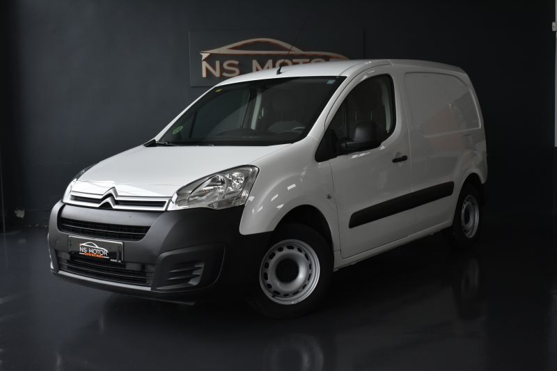 CITROEN BERLINGO FURGON L1 1.6 HDI 100CV  PUERTA LATERAL - NACIONAL - UNICO PROPIETARIO - IVA DEDUCIBLE