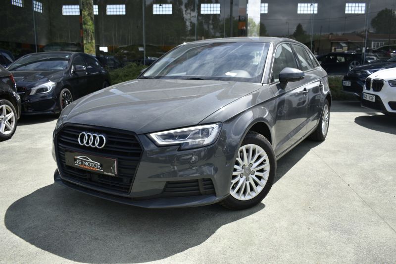 AUDI A3 SPORTBACK 1.6 TDI 116CV STRONIC NICO PROPIETARIO - IVA DEDUCIBLE