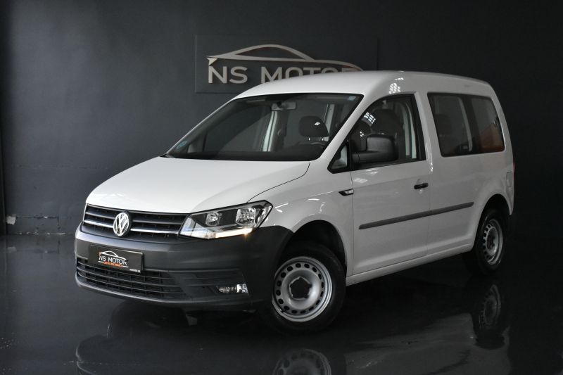 VOLKSWAGEN CADDY KOMBI BMT 2.0 TDI 75CV NACIONAL  - NICO PROPIETARIO - IVA DEDUCIBLE