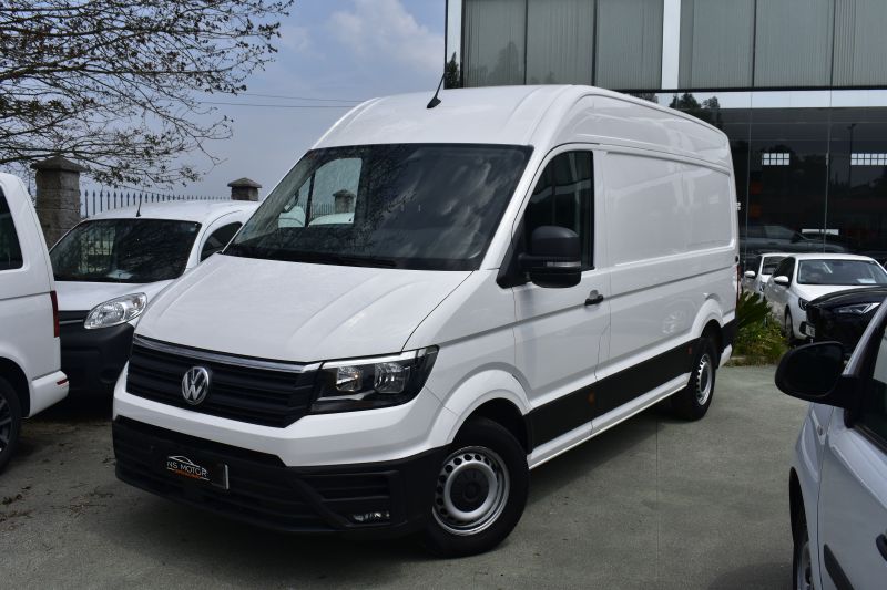 VOLKSWAGEN CRAFTER 35 FURGON BM TA  2.0TDI 140CV - NACIONAL - UNICO PROPIETARIO - IVA DEDUCIBLE