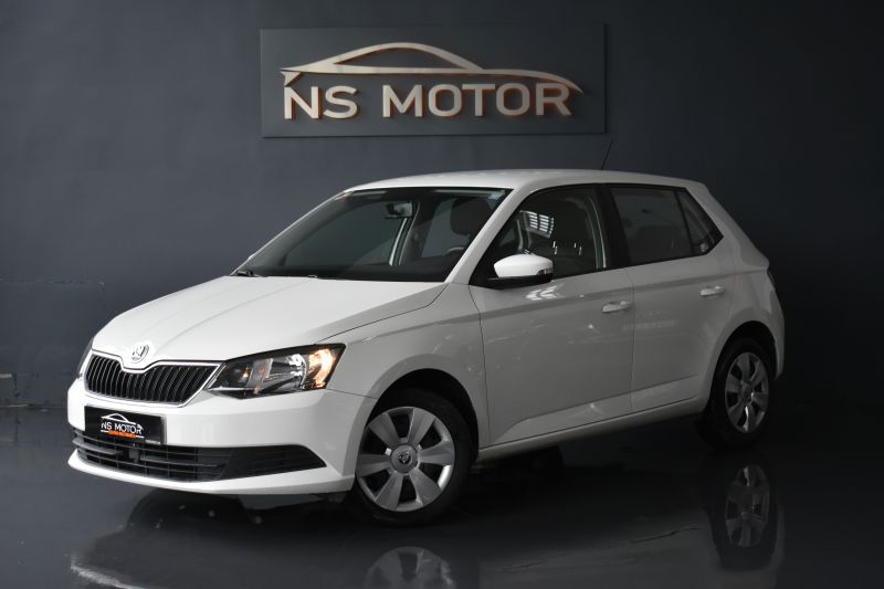 SKODA FABIA AMBITION 1.4 TDI 90CV NACIONAL - UNICO PROPIETARIO - IVA DEDUCIBLE