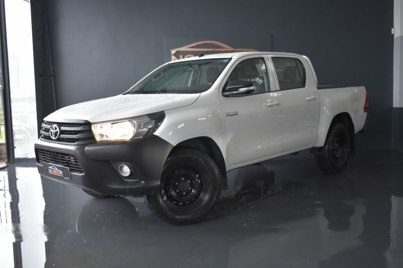 TOYOTA HILUX PICKUP 2.4 D-4D 150CV CABINA DOBLE GX 4X4  - NACIONAL - UNICO PROPIETARIO - IVA DEDUCIBLE