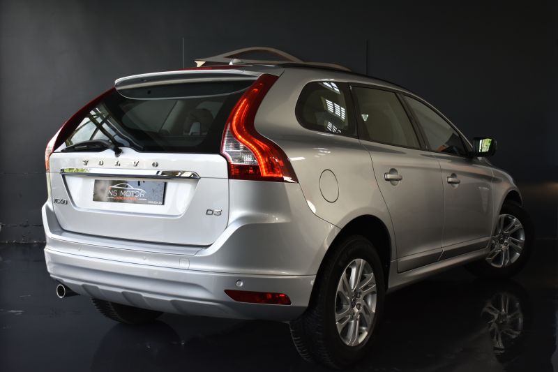 VOLVO XC60 D3 KINETIC 2.0 DIESEL  150CV