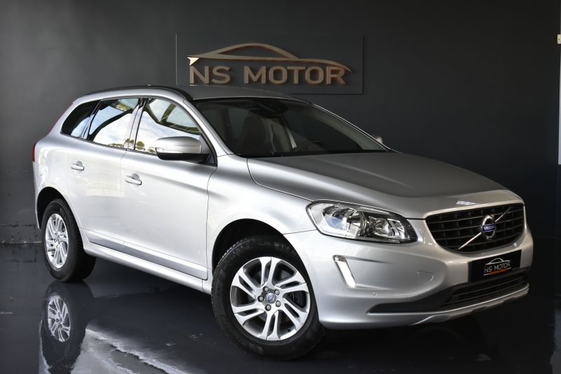 VOLVO XC60 D3 KINETIC 2.0 DIESEL  150CV