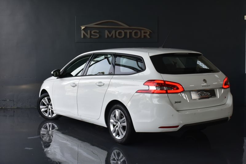 PEUGEOT 308 SW ACTIVE 1.5 BLUEHDI 100CV NACIONAL - UNICO PROPIETARIO - IVA DEDUCIBLE