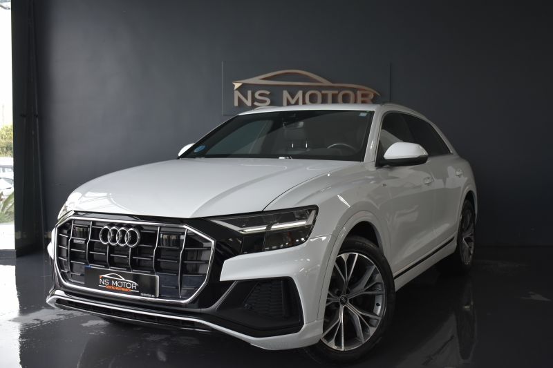 AUDI Q8 S LINE 45 TDI 3.0 TDI V6 231CV  QUATTRO TIPTRONIC  NACIONAL - UNICO PROPIETARIO - IVA DEDUCIBLE