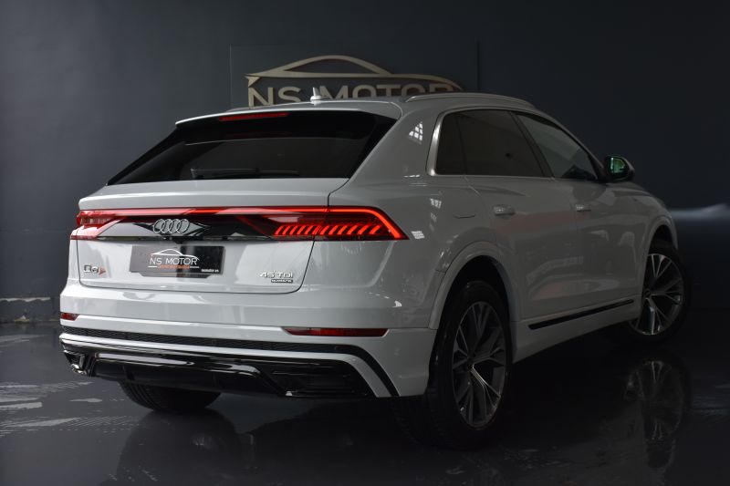 AUDI Q8 S LINE 45 TDI 3.0 TDI V6 231CV  QUATTRO TIPTRONIC  NACIONAL - UNICO PROPIETARIO - IVA DEDUCIBLE