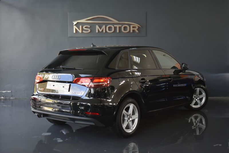 AUDI A3 SPORTBACK 1.0 30 TFSI 115CV - NICO PROPIETARIO - IVA DEDUCIBLE