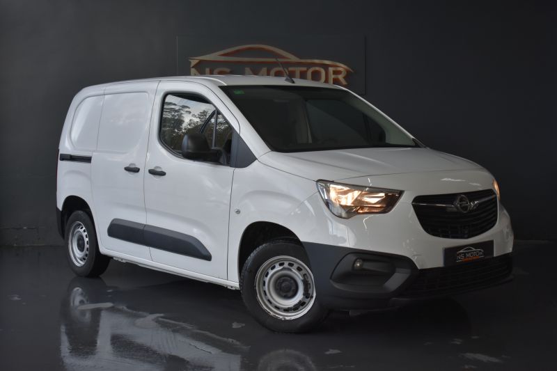 OPEL COMBO  CARGO EXPRESS 1.5 CDTI 102CV - NACIONAL- ÚNICO PROPIETARIO- IVA DEDUCIBLE