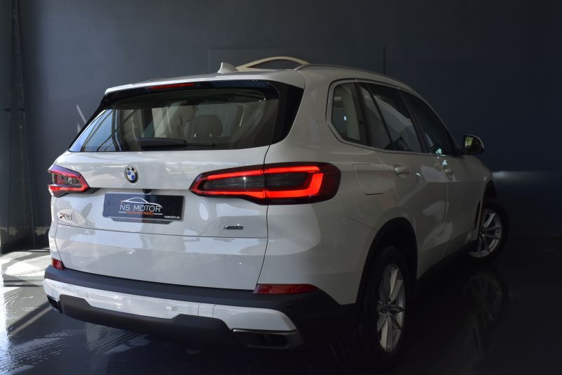 BMW X5 XDRIVE 30D 3.0 265CV AT8 NACIONAL - UNICO PROPIETARIO - IVA DEDUCIBLE