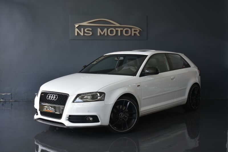 AUDI A3 8P 2.0 TFSI  200CV STRONIC SLINE INT Y EXT - NACIONAL