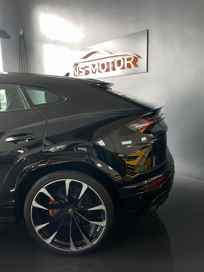 LAMBORGHINI URUS 4.0 V8 650CV NACIONAL - IVA DEDUCIBLE