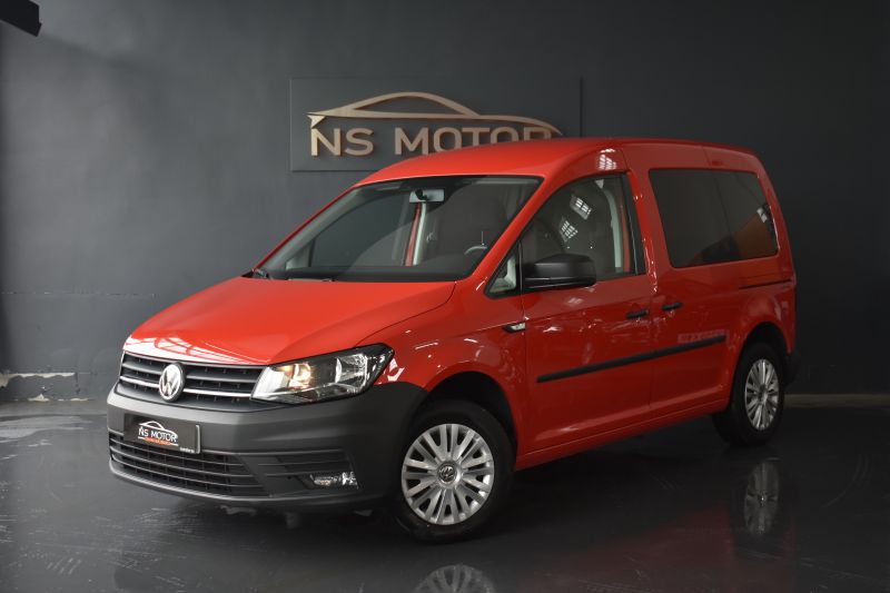 VOLKSWAGEN CADDY KOMBI 5 PLAZAS 2.0 TDI 102CV DSG TRENDLINE - IVA DEDUCIBLE