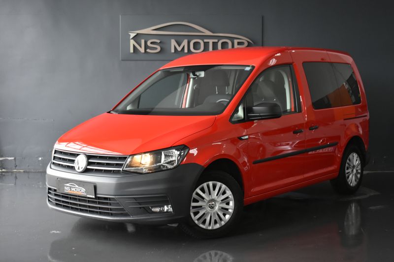 VOLKSWAGEN CADDY KOMBI 5 PLAZAS 2.0 TDI 102CV TRENDLINE - UNICO PROPIETARIO - IVA DEDUCIBLE