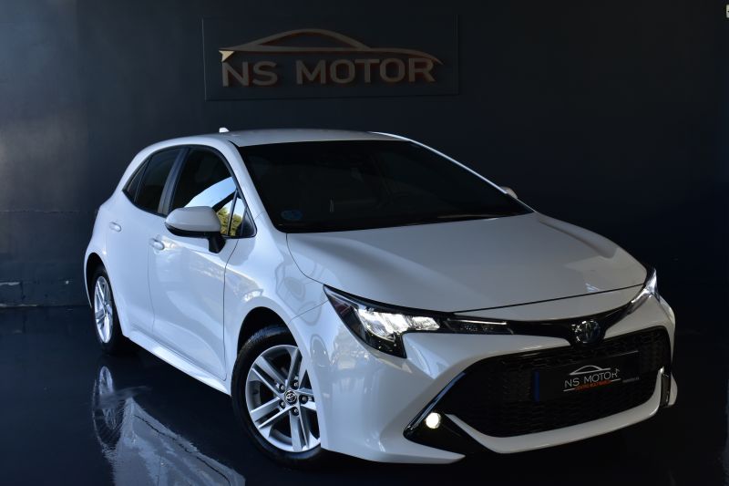 TOYOTA COROLLA 1.8 125H ACTIVE TECH E-CVT NACIONAL - UNICO PROPIETARIO - IVA DEDUCIBLE