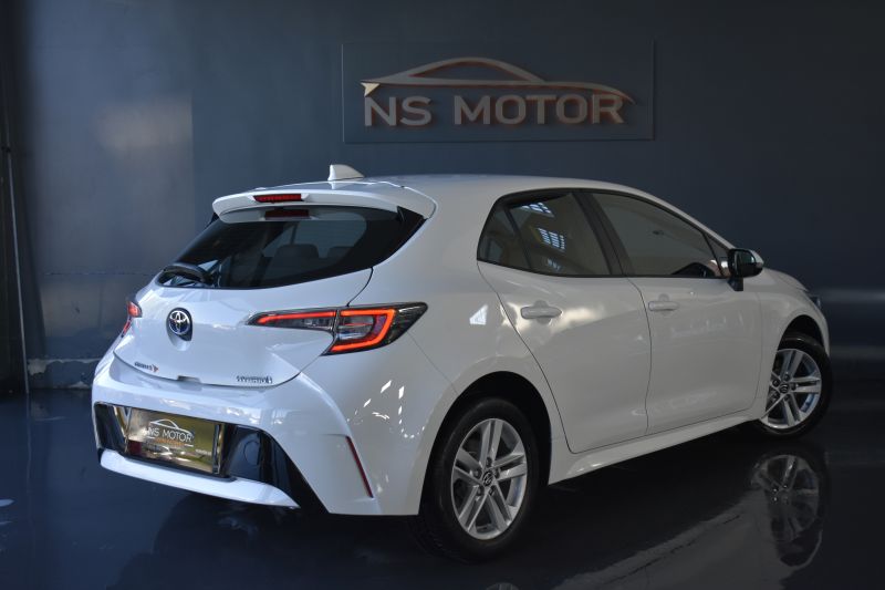 TOYOTA COROLLA 1.8 125H ACTIVE TECH E-CVT NACIONAL - UNICO PROPIETARIO - IVA DEDUCIBLE