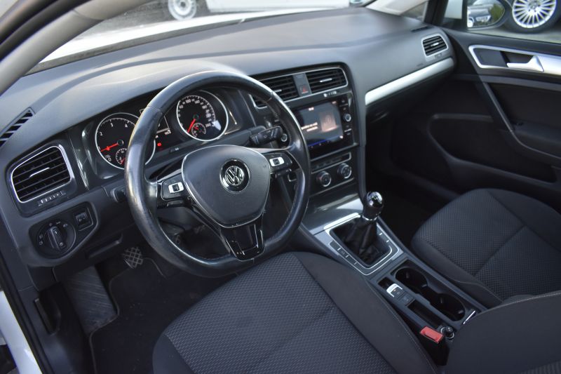 VOLKSWAGEN GOLF ADVANCE 1.6 TDI 115CV  NACIONAL - IVA DEDUCIBLE