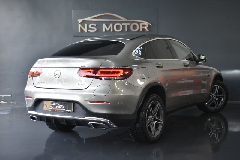 MERCEDES-BENZ GLC COUPE 300DE 300CV 4MATIC AMG INT Y EXT NACIONAL-UNICO PROPIETARIO-IVA DEDUCIBLE-ETIQUETA CERO EMISIONES