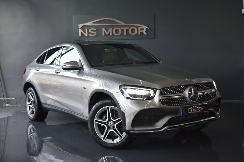 MERCEDES-BENZ GLC COUPE 300DE 300CV 4MATIC AMG INT Y EXT NACIONAL-UNICO PROPIETARIO-IVA DEDUCIBLE-ETIQUETA CERO EMISIONES