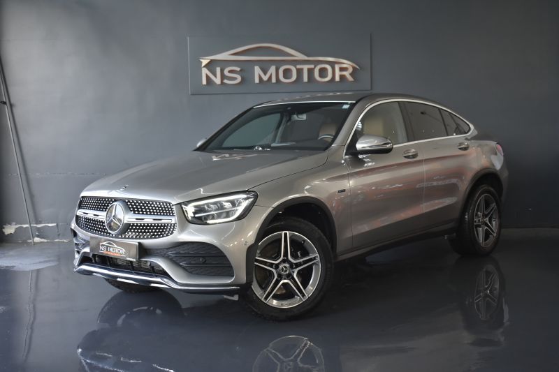 MERCEDES-BENZ GLC COUPE 300DE 300CV 4MATIC AMG INT Y EXT NACIONAL-UNICO PROPIETARIO-IVA DEDUCIBLE-ETIQUETA CERO EMISIONES