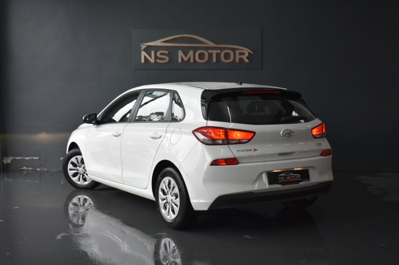 HYUNDAI I30 1.0 TGDI 120CV - NACIONAL 