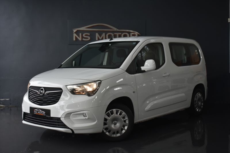 OPEL COMBO LIFE EXPRESSION 1.5 CDTI 100CV - NACIONAL- NICO PROPIETARIO- IVA DEDUCIBLE - CATEGORIA 1000 TURISMO