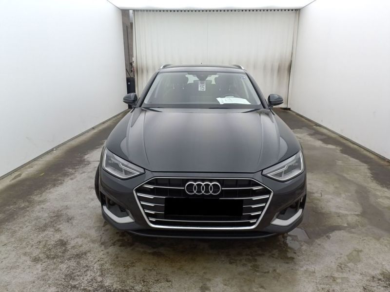 AUDI A4 AVANT 30 TDI 2.0 136CV STRONIC - UNICO PROPIETARIO - IVA DEDUCIBLE