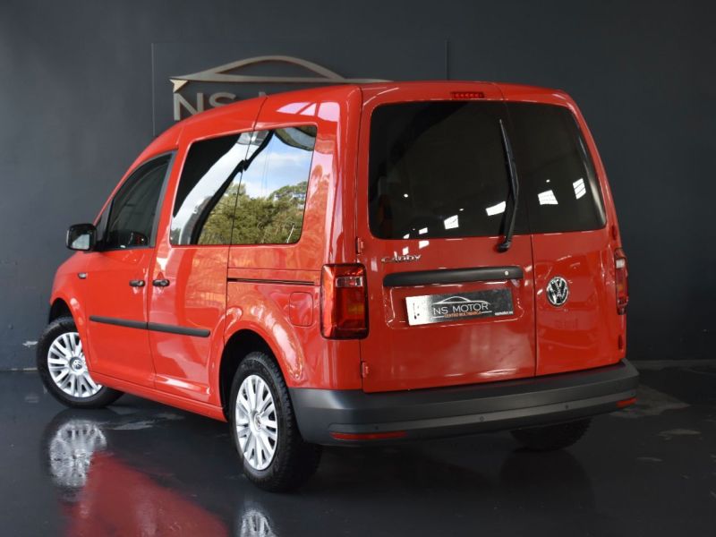 VOLKSWAGEN CADDY KOMBI 5 PLAZAS 2.0 TDI 102CV TRENDLINE UNICO PROPIETARIO - IVA DEDUCIBLE