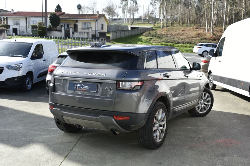 LAND ROVER EVOQUE 2.0L TD4 150CV 4x4 SE DYNAMIC 