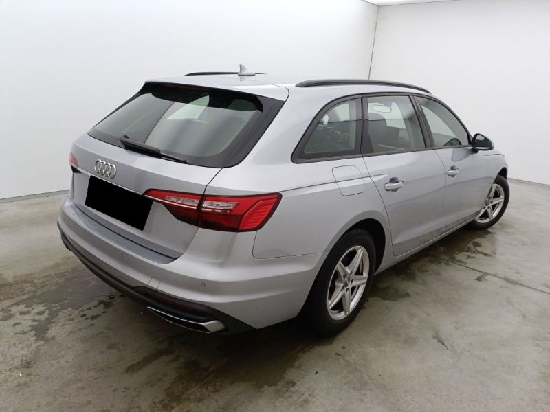 AUDI A4 AVANT 30 TDI 2.0 136CV STRONIC 