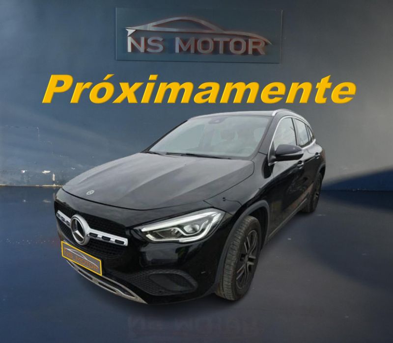 MERCEDES-BENZ GLA 200D 150CV 