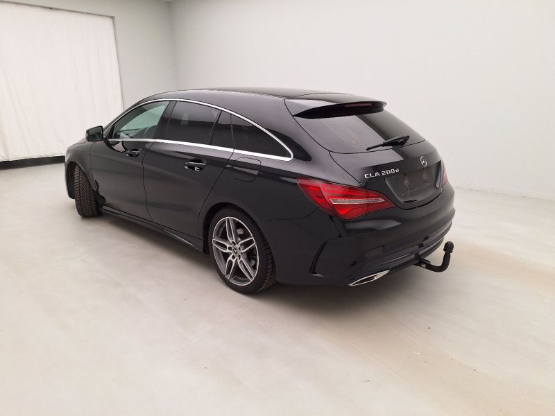 MERCEDES-BENZ CLA  CLA SHOOTING BRAKE 200D AMG 136CV