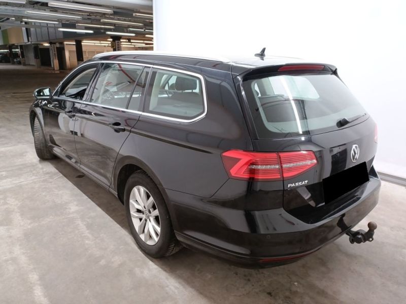 VOLKSWAGEN PASSAT VARIANT 2.0 TDI 150CV 6 VEL