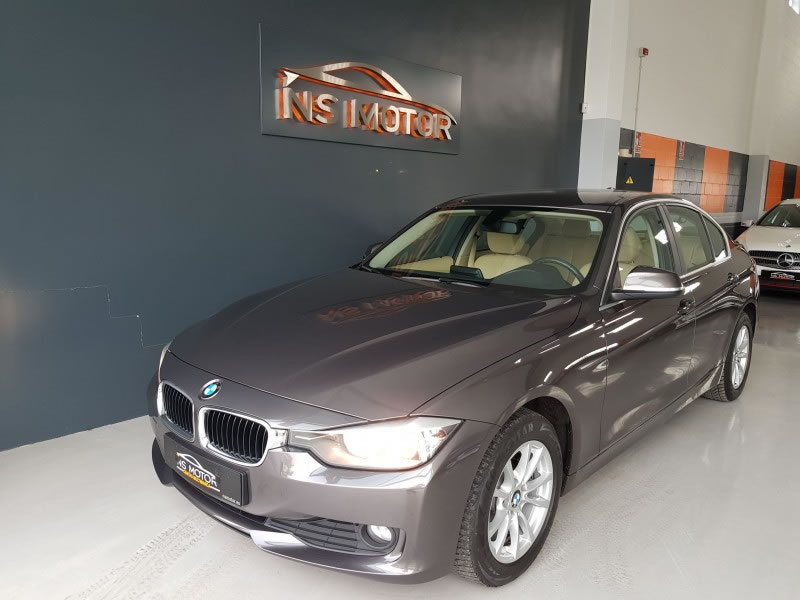 BMW SERIE 3 318D 143CV F30