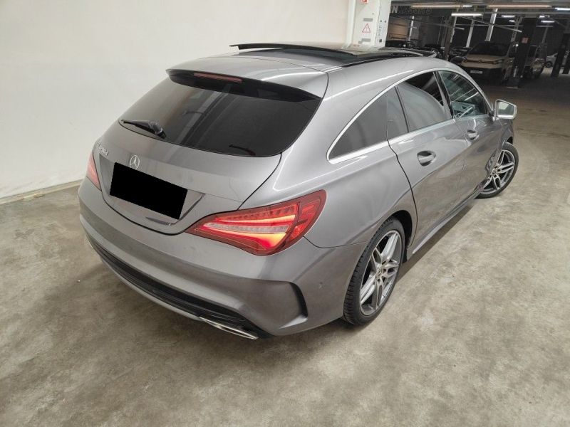 MERCEDES-BENZ CLA  SHOOTING BRAKE 200D AMG LINE